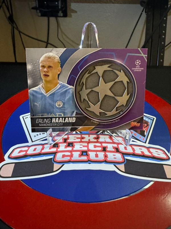 2022-23 Topps Chrome UEFA Club Competitions Erling Haaland Starball Relic
