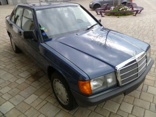 1987 Mercedes W201 Perle 34950 Km EintragBesitz Barbara VALENTIN Freddie Mercury - Bild 2 von 4