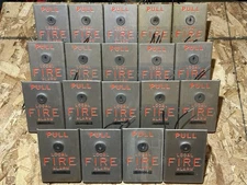 NOTIFIER BNG-1 CONVENTIONAL FIRE ALARM PULL STATION - PRE-OWNED - 19 AVAILABLE