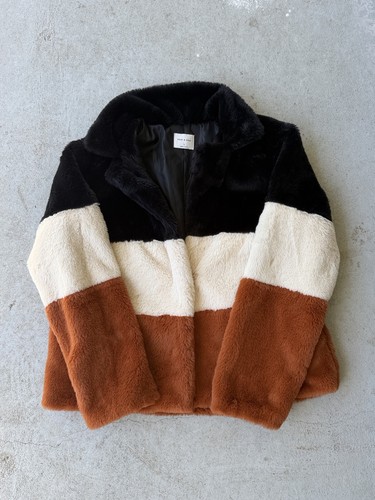 Near & Dear Faux Fur Tricolor Jacket