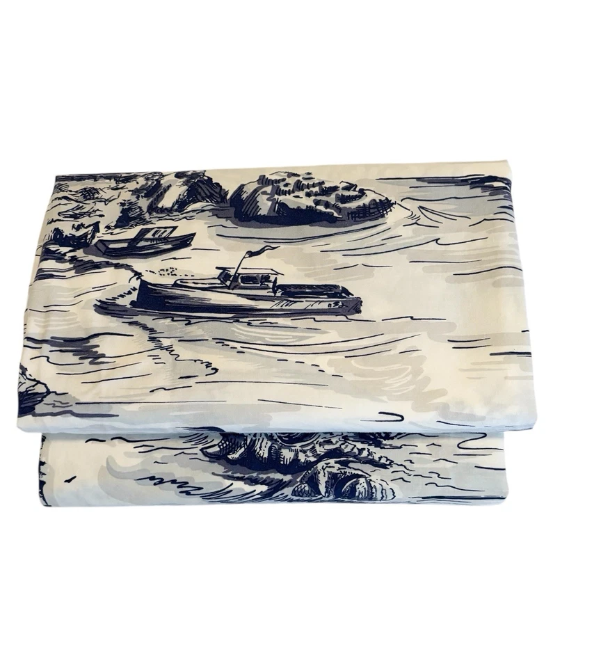 RARE 5PC Pottery Barn Sailboat Toile King/Cal King Duvet Cover Set. White/ Blue - Image 4 of 4