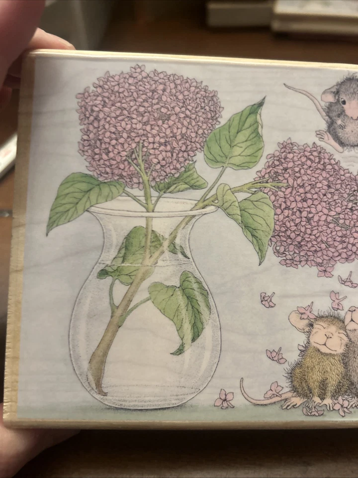 Sello de goma para ratones de casa FRAGANTE DUCHA lilas flores ratones Foto 2 de 4