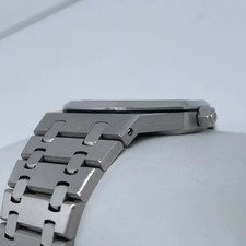 2020's Mint Audemars Piguet 15202ST.OO.1240ST.01 Royal Oak 'Jumbo' Steel Watch 4