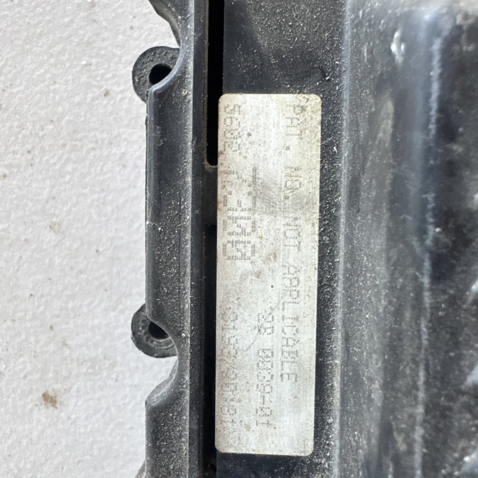 OEM 1994-1995 Dodge Ram 2500 3500 5.9L 12V Cummins 5-Spd manual PCM 56027300 - Imagem 2 de 3