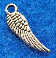 40Pcs. Tibetan Silver ANGEL Wing Feather Charms Pendants Earring Drops AF28
