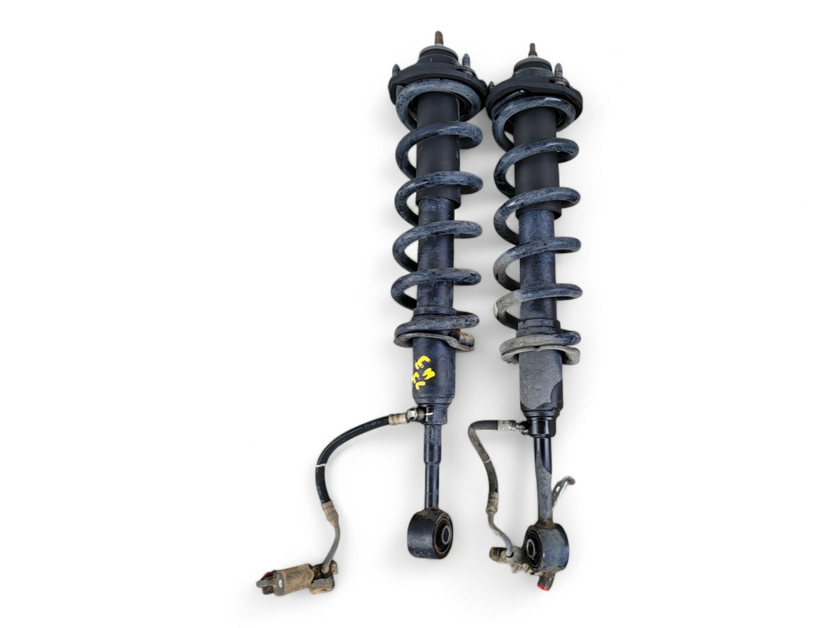Toyota 4Runner 03-09 Shock Absorber X-REAS Strut Front Left