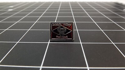 NEW Railroad Train Locomotive ''LEHIGH VALLEY RAILROAD'' Enameled Lapel Pin