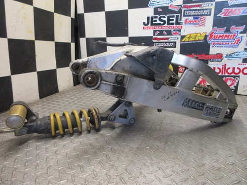 02-03 Honda CBR954 CBR954RR Swingarm SHOCK BRAKE CALIPER CHAIN GUIDE - Picture 2 of 20