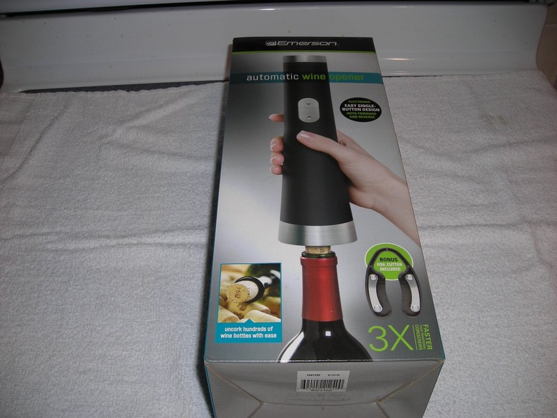 Emerson automatic Wine Bottle Opener - new in box