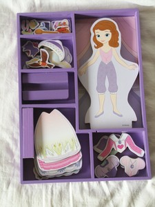 Melissa & Doug Disney Sofia the First Wooden Magnetic Dress-Up Doll Set 1pc Miss | eBay