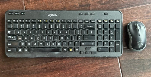Logitech K360 Keyboard With Logitech M185 Mouse