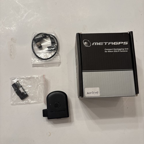 Compact Geotagging Unit For Nikon DSLR Cameras MetaGPS Use Without M-35