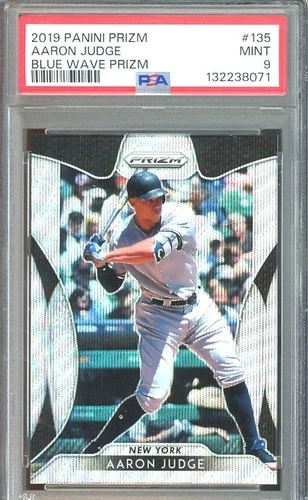 2019 Panini Prizm #135 Aaron Judge MINT Blue Wave Prizm PSA 9 Yankees 8071