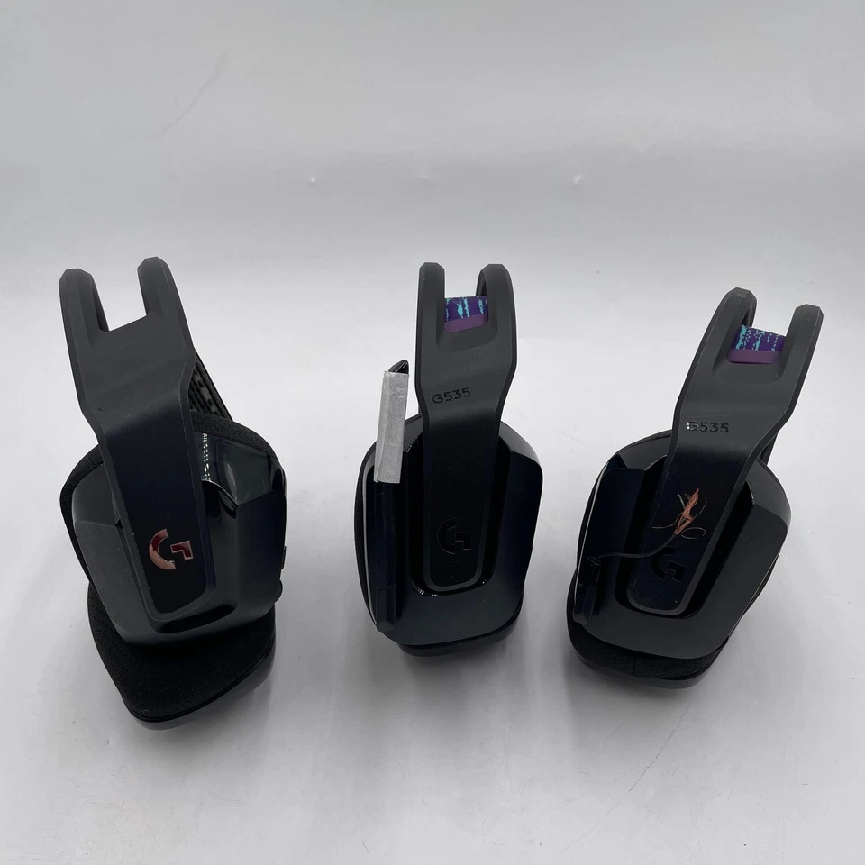 Lot of 8 Logitech Various Headsets READ AS IS - Image 3 of 4