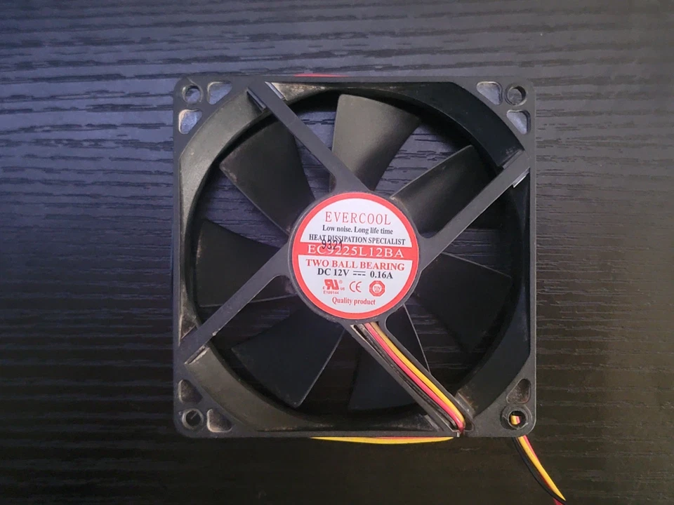 StarTech 92mm Quiet Computer Case Fan Ball Bearing - Image 3 of 3