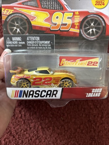 Disney Pixar Cars 2022 GoGo Logano #22 (Joey Logano) - Bild 3 von 3