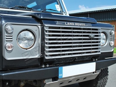 90 110 TD5 Style BRUNEL GREY Headlamp Surrounds & Grille for Defender 83 to 16