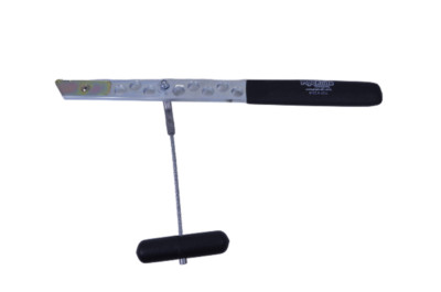 The CLAW Pull-Grip Cutout Knife