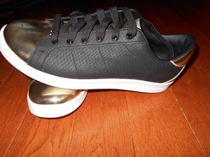 skechers street los angeles with air-cooled memory foam price