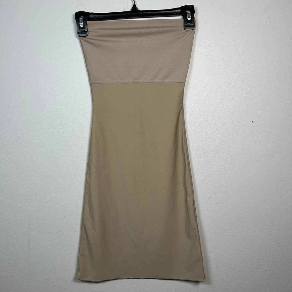 Spanx Hide and Sleek Strapless Dress Slip Size Small