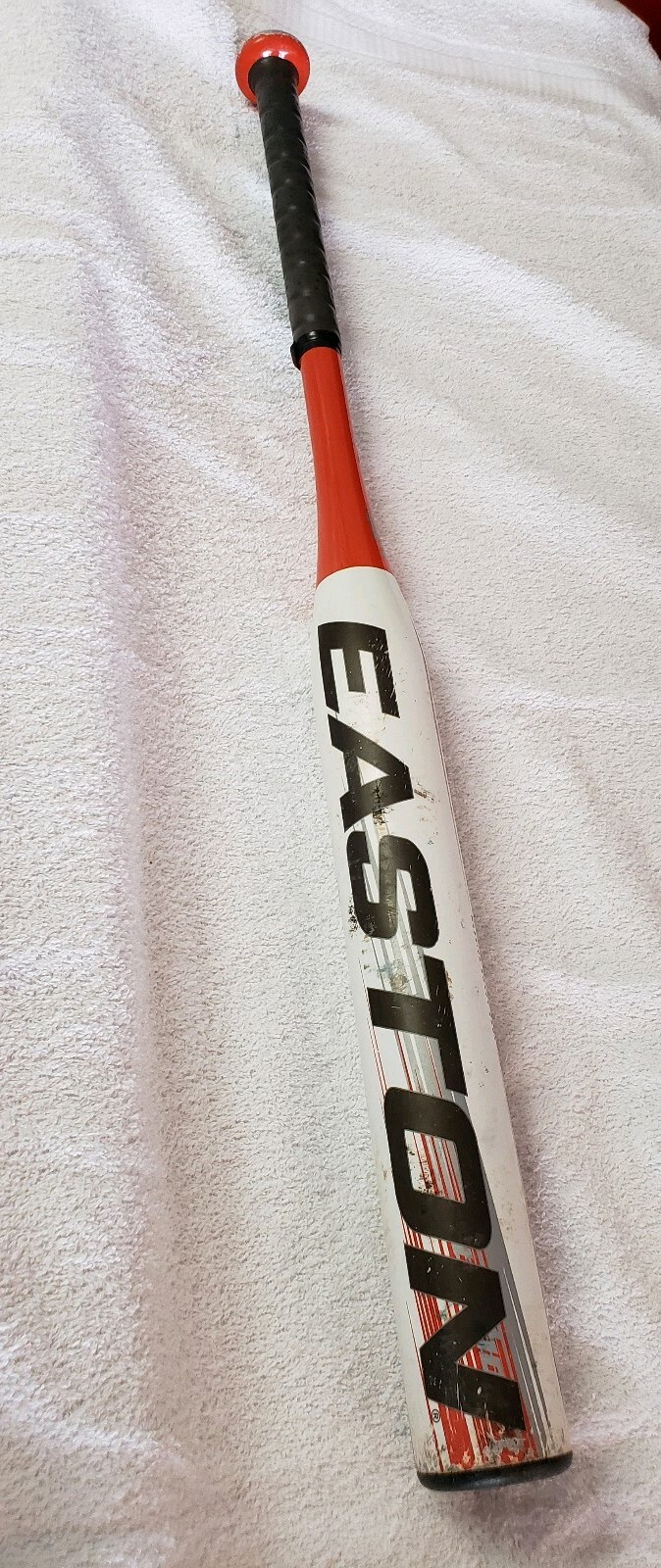 EASTON "TYPHOON" FASTPITCH SOFTBALL BAT MDL SK62B 31" / 21 oz. ALLOY