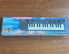 Casio SA-2 Mini 32 Micro Mini Sz keys Electronic keyboard New In Box