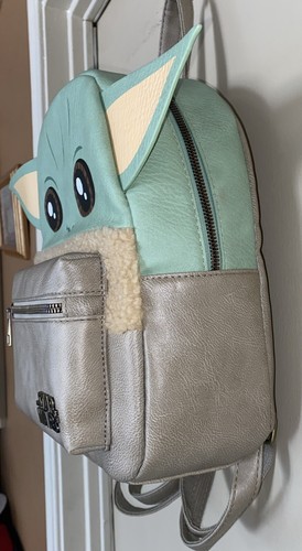 Sac à dos Baby Yoda multicolore en cuir vegan 12" avec bretelles réglables - Photo 5/13