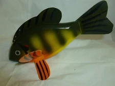  7 Inch Wood Lori Dretsch Double-Finned Sunfish Ice Spearing Decoy  Lot J-277