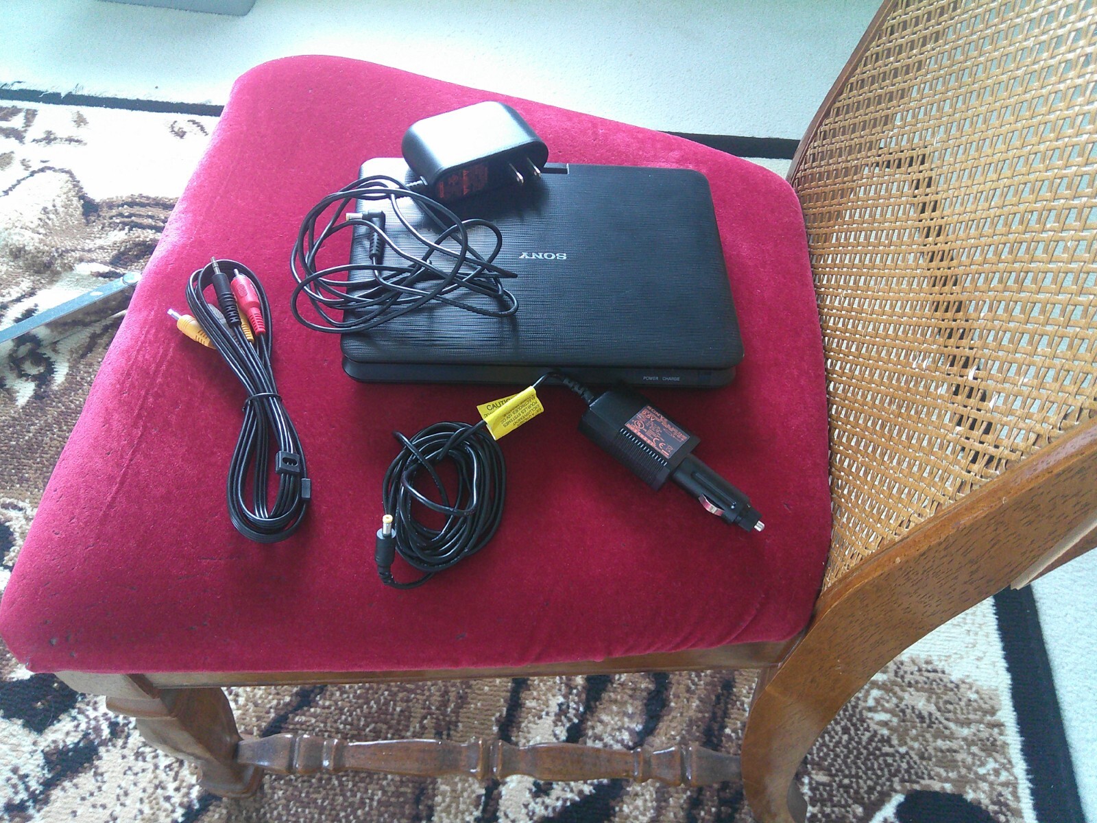 Sony DVPFX970 Portable CD/DVD Player (9") 27242816268 eBay