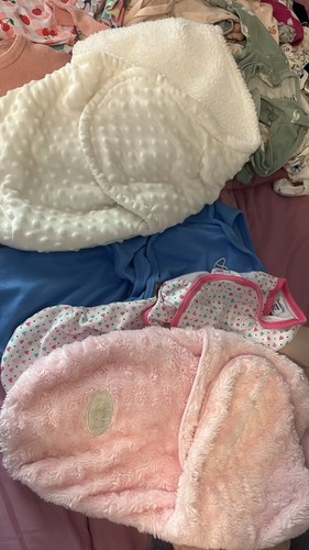Baby Girl's Cute Clothes Set, Sizes 0-3 Months - Picture 2 of 2