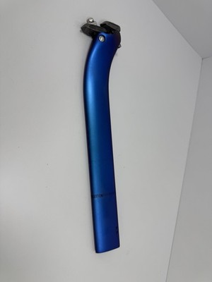 2025 Pinarello Dogma F 56cm OEM MOST Carbon Seatpost Std Offset Blue Ti Clamp
