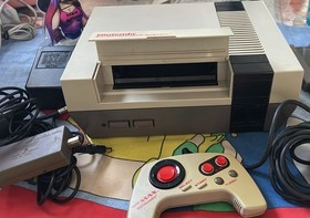 NES Console Complete Bundle Super Mario Bros/Duck Hunt & NES SUPER CLEAN