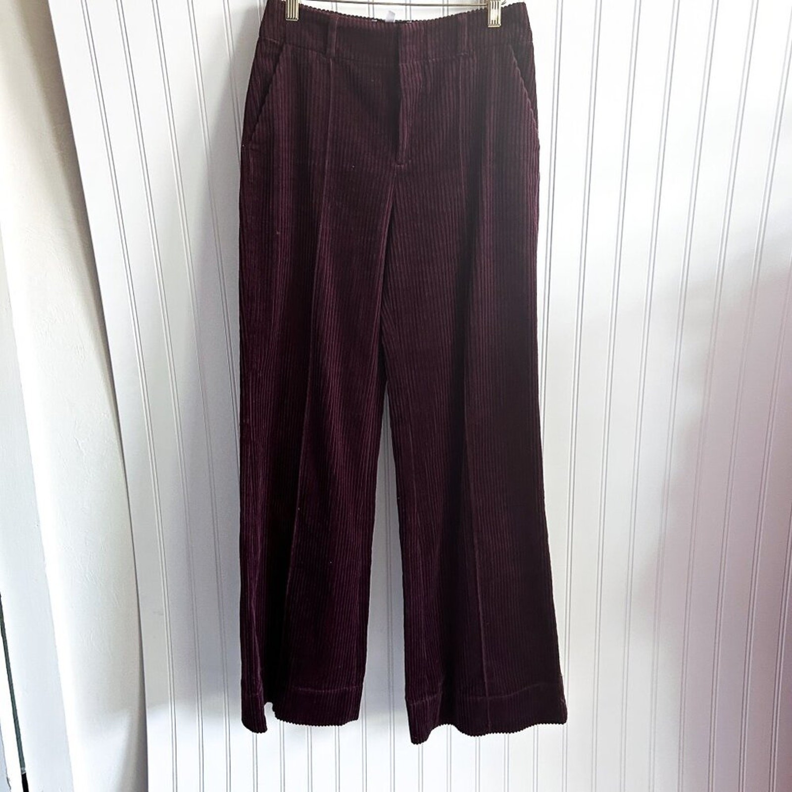 ALTRA & Other Stories pantaloni pantaloni in velluto a coste svasati vino bordeaux gamba larga taglia US 4