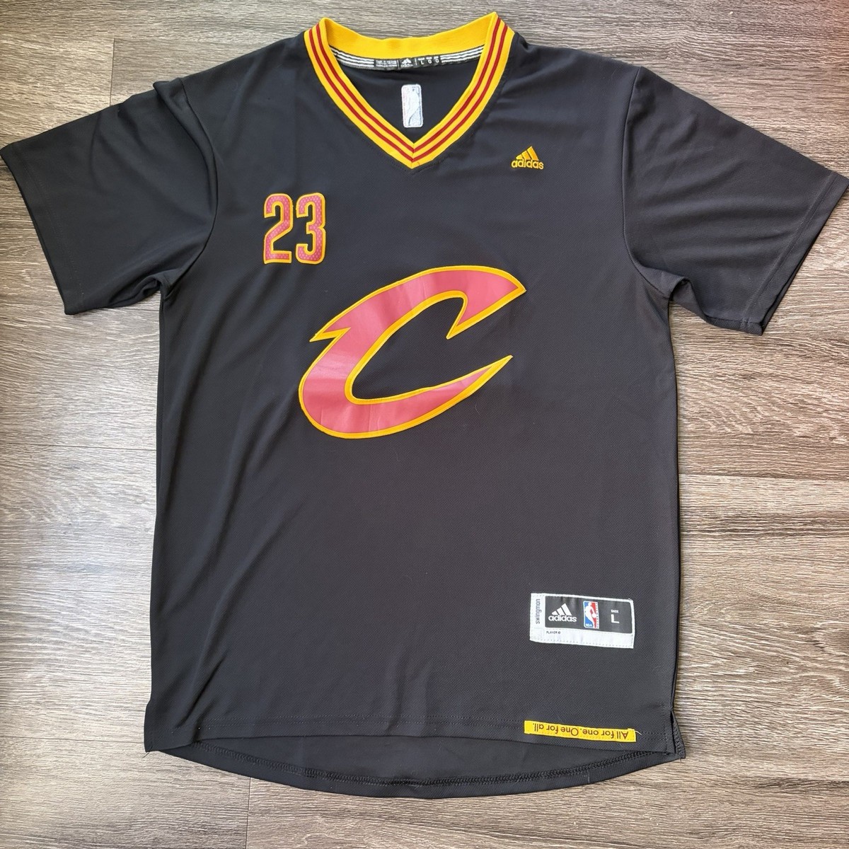 2016 LeBron James Cleveland Cavaliers Adidas NBA Swingman Sleeved