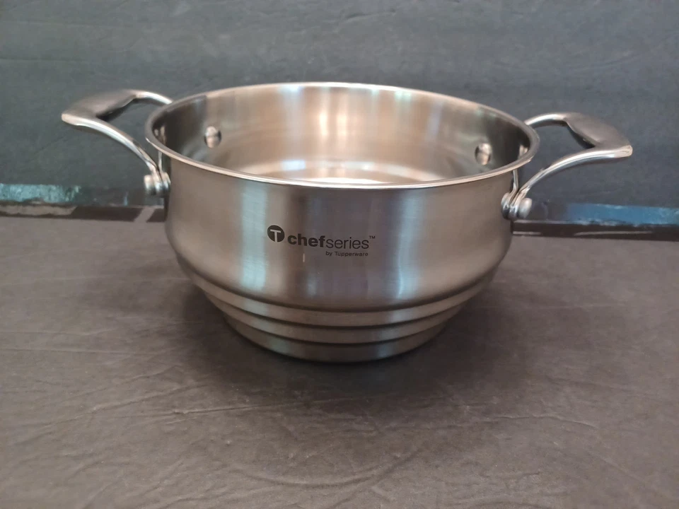 Colador Tupperware Serie T Chef Acero Inoxidable 8.25" Diámetro/4.5" Alto USADO Foto 2 de 4