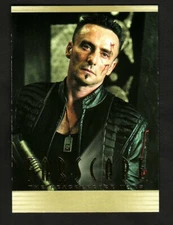FARSCAPE THROUGH THE WORMHOLE PEACEKEEPER WARS INSERT CARD PW14