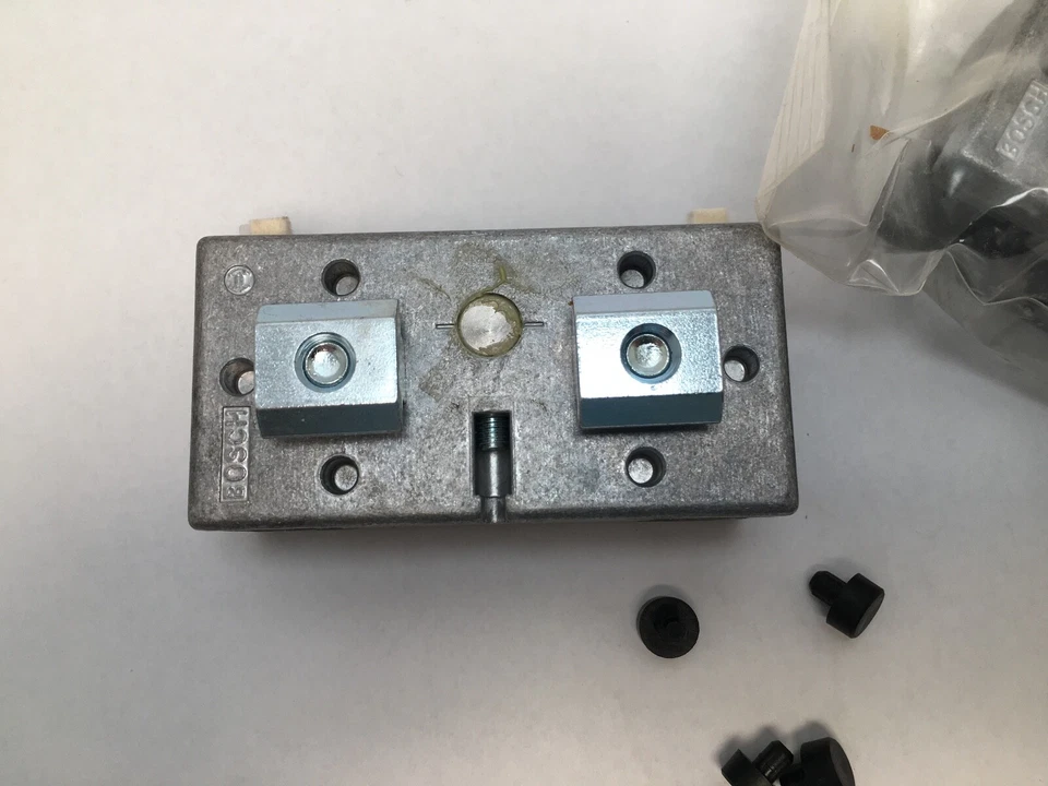 Rodamiento guía REXROTH 3842535664/LF12S/C con hardware LF-12-S-C BOSCH Alemania 2 un. Foto 3 de 4