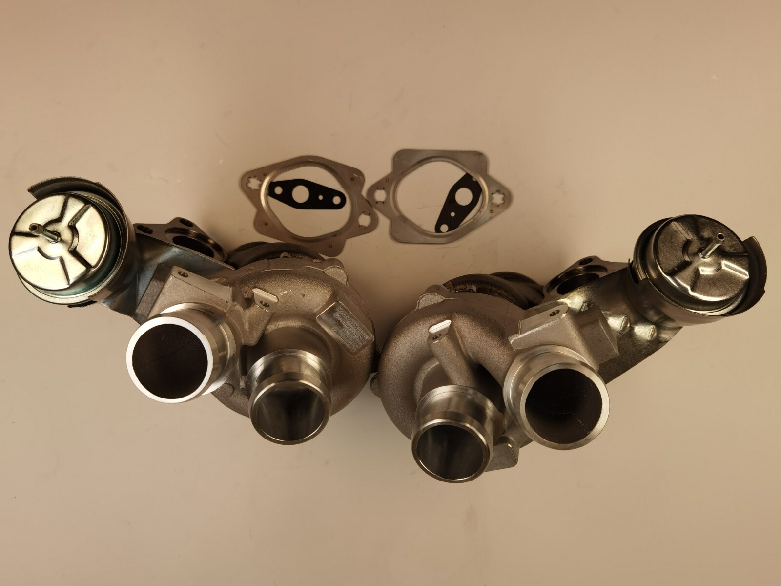 TWO Turbocharger Left+Right fit 2013-16 Ford F-150 Expedition Transit 3.5L K03