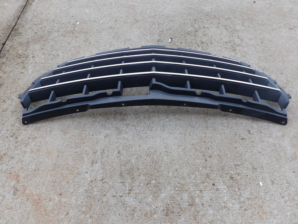 Chrysler Pacifica 2004 2005 2006 radiador delantero parrilla OEM 04857625AB Foto 2 de 4