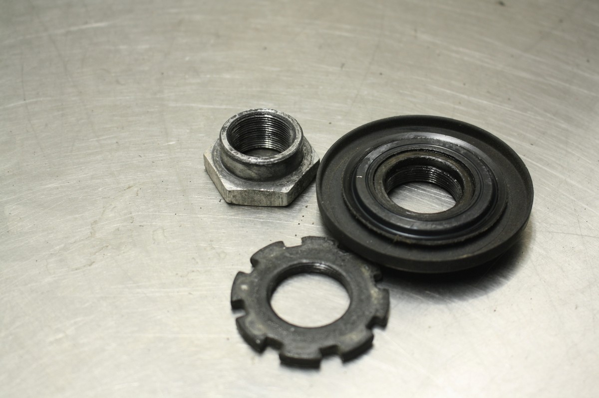 tree ⑤ 02-03 Kawasaki Ninja ZX9R ZX-9R Triple Tree Steering Nut | eBay