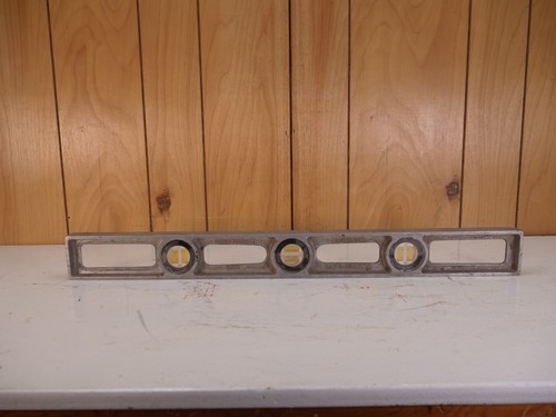 Vintage Wards Master Quality 2 Foot Level No 3870-24 Blue and Silver