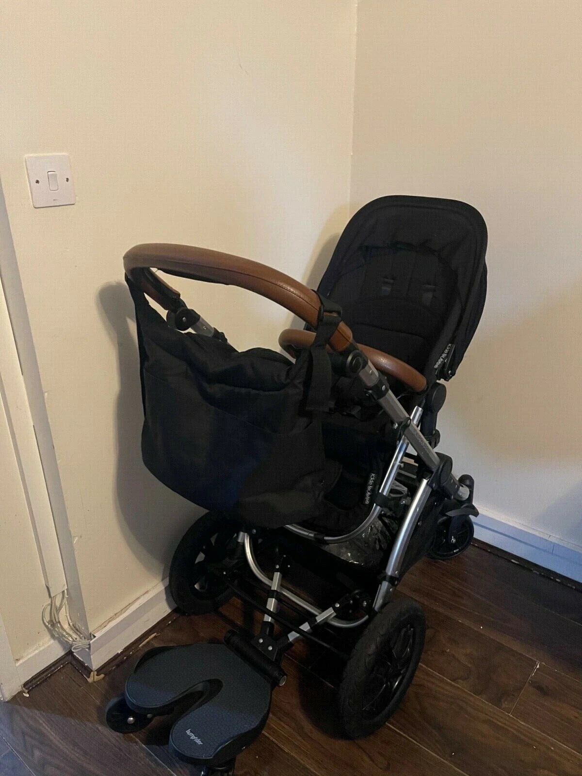 Ickle Bubba Stomp V2 2-in-1 Pushchair in perfect condition