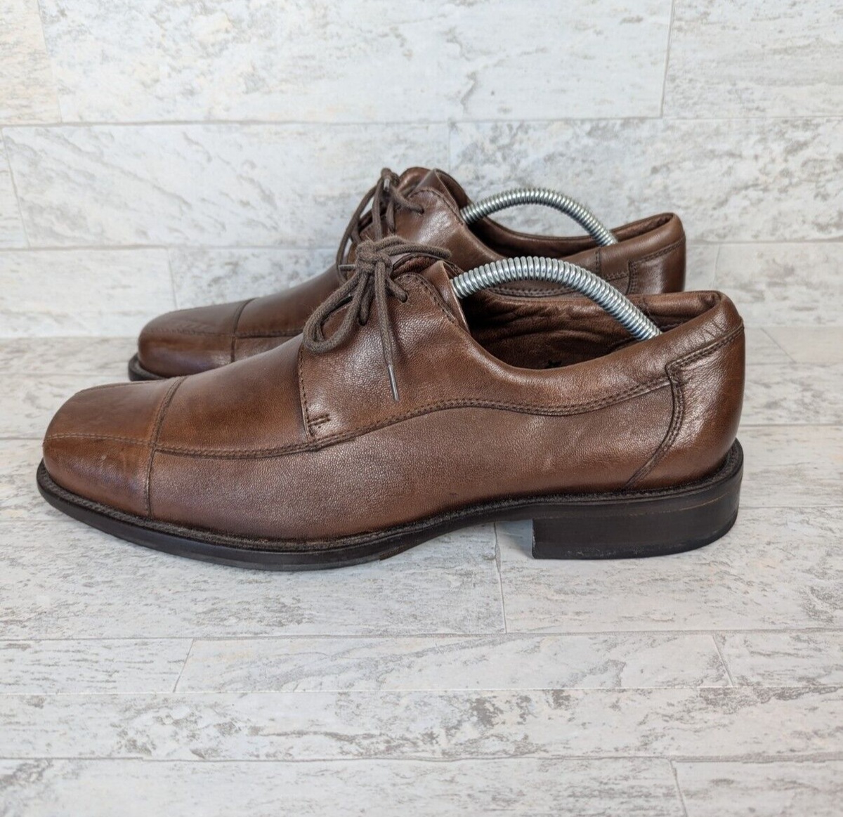 Johnston & Murphy Shoes Men's Size 10 M Brown Bicycle Cap Toe