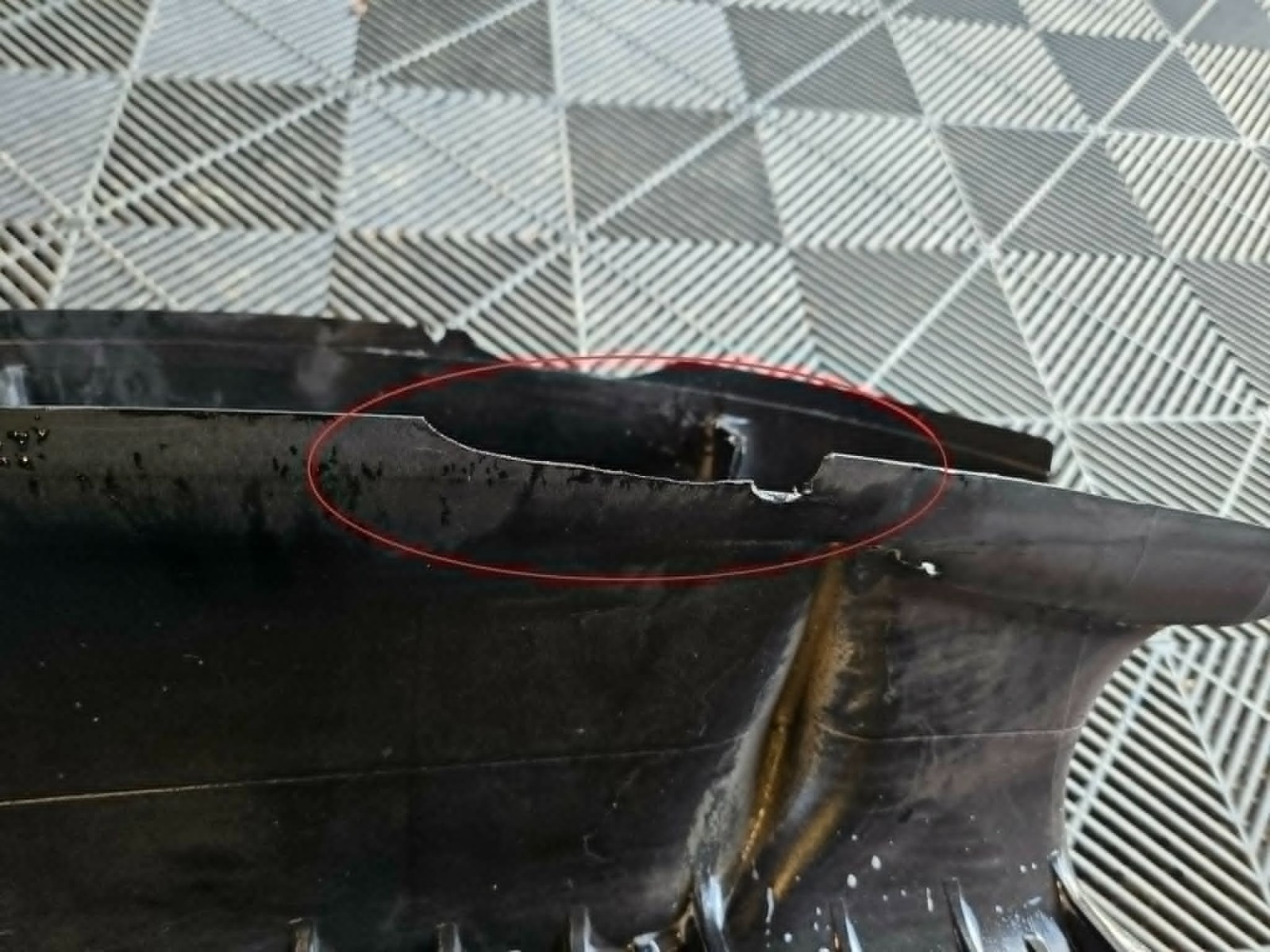 Ferrari California Front Air Intake Filter Duct Guide OEM  08-14