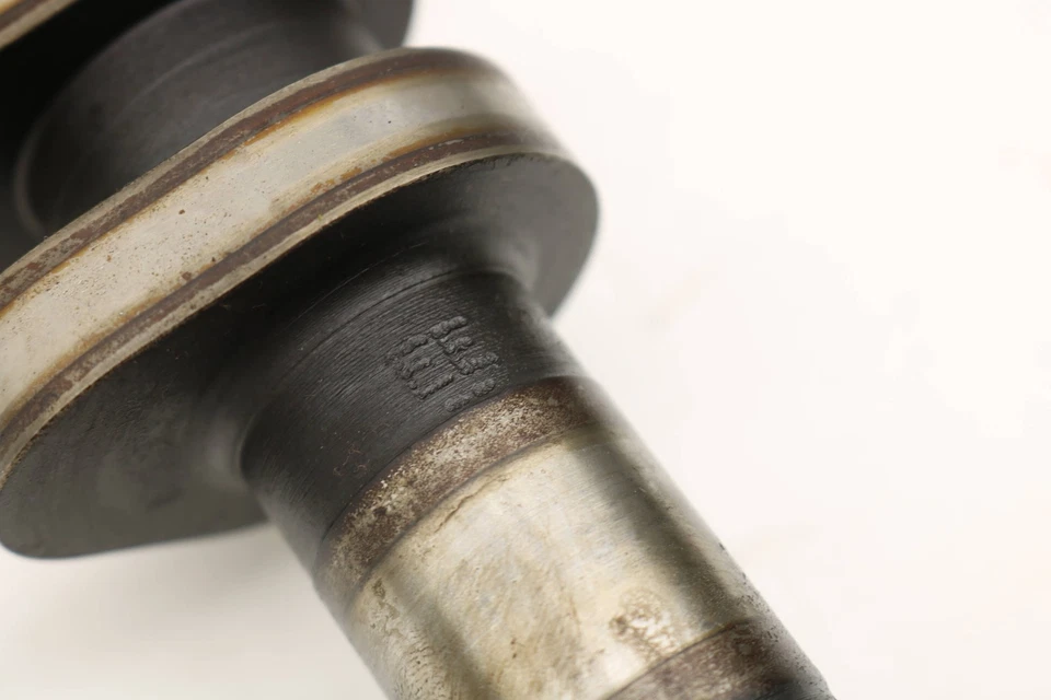 VW PHAETON 2004-2006 4,2 L - Árbol de levas de admisión derecha/eje CAM 077109021GM Foto 2 de 4