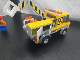LEGO City 3179 Repair Truck Set  Complete  w/ Instructions 