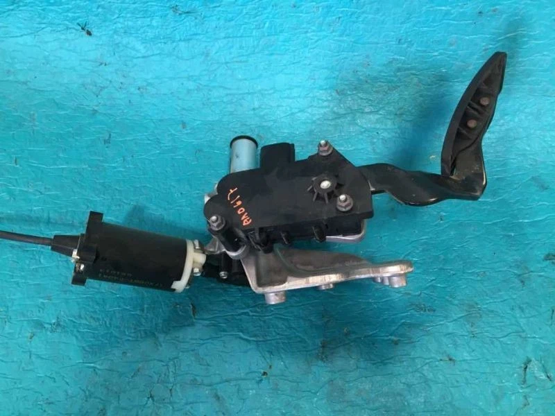 06 Ford F250 Super Duty 6.0L Potencia Ajustable Eléctrico Acelerador Pedal y Freno Foto 2 de 4