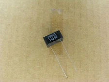 S00774-112 (5 Piece Lot) 140 pf 100 volt +- 5% polystyrene film capacitor