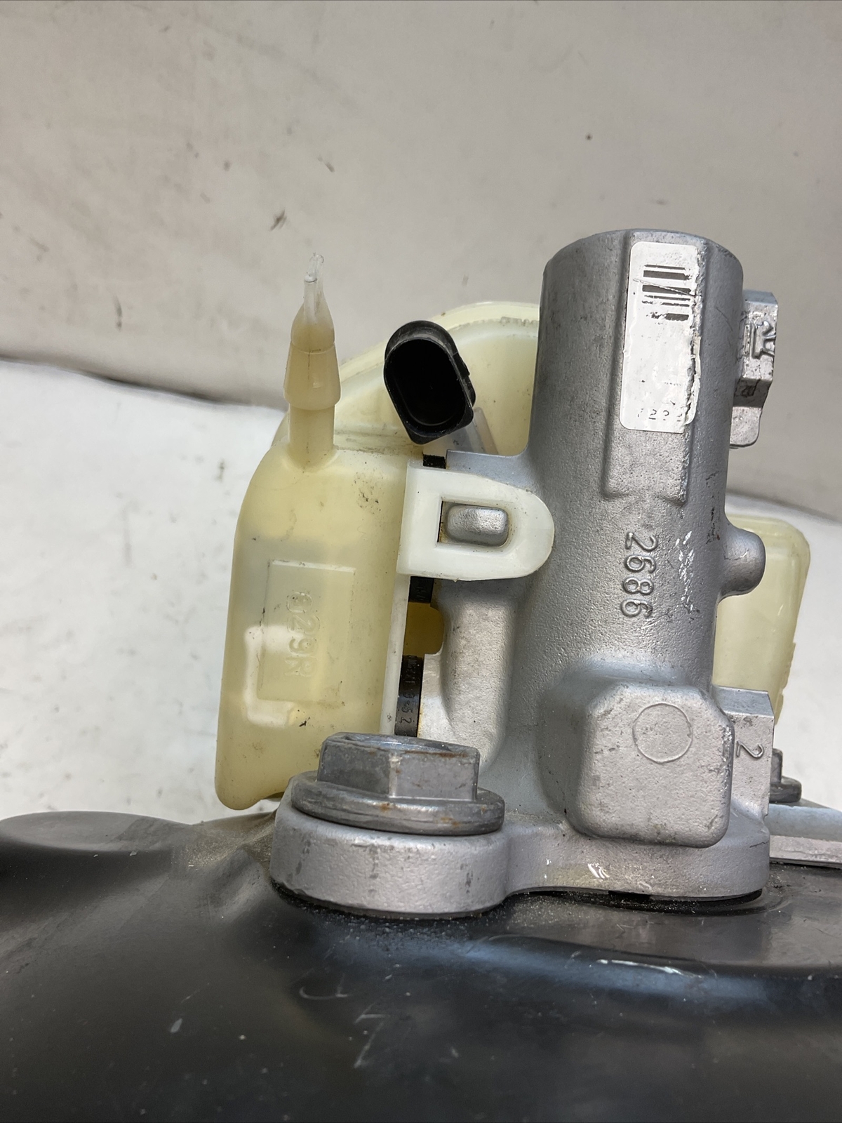 Bentley Flying Spur   Brake Booster - Master Cylinder - Reservoir  3W1612105A BR