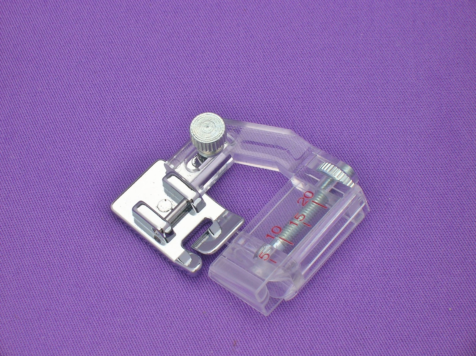 ADJUSTABLE TAPE /BIAS BINDER FOOT SNAP ON FITS BROTHER JANOME AND OTHERS (303)